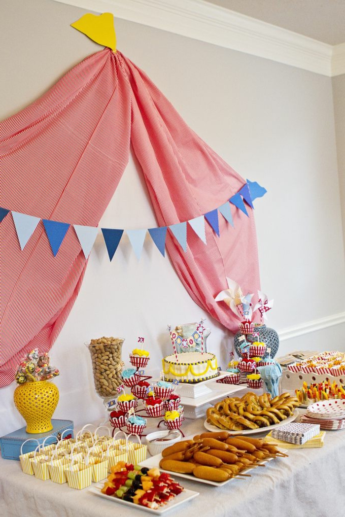 Set De Vaisselle Fête Thème Jeux Vidéo - 41 Pièces, Assiettes, Gobelets, Serviettes, Nappe