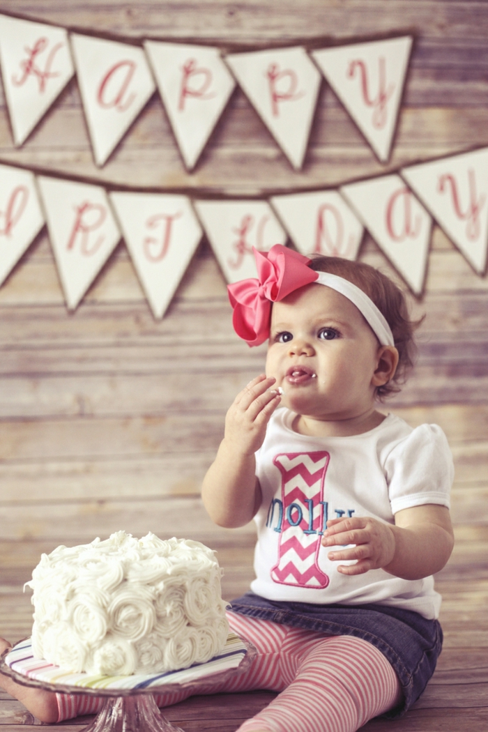 gâteaux-anniversaire-fille-gateau-anniversaire-1-an-fille-idée-déco-gâteau-bébé-fille