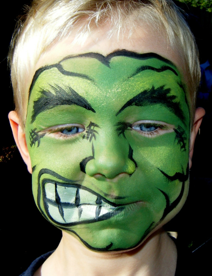 maquillage-halloween-homme-idées-inspiration-2015-pop-art-populaire-vert-enfant-hulk-resized