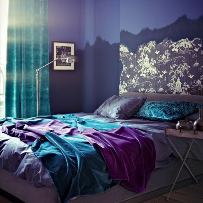 papier-peint-intissé-castorama-dans-la-chambre-à-coucher-chmabre-colorée-meubles-castorama