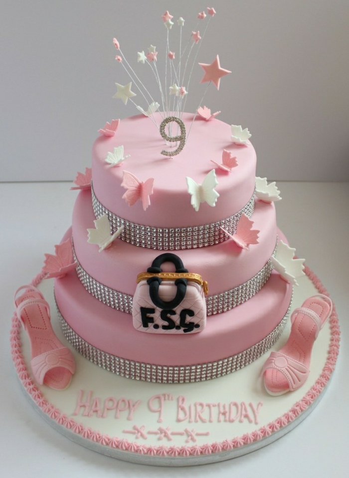 photo-gateau-anniversaire-fille-comment-faire-à-soi-même-idée-gâteau-originale-rose