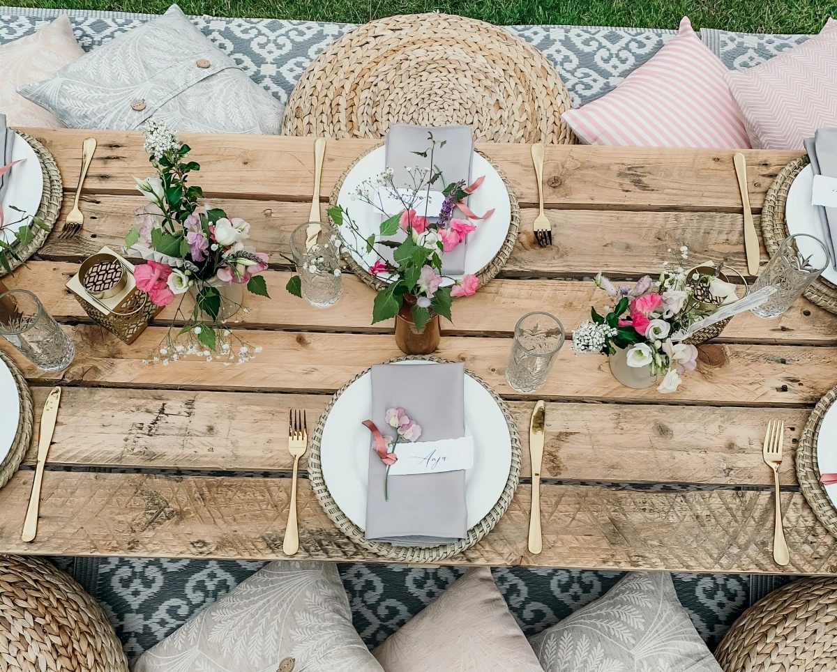 Table d’Anniversaire Adulte : Le Guide Complet pour Bluffer vos Invités