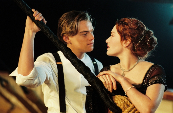 titanic-belle-scène-leonardo-dicaprio-meilleurs-films-romantiques-resized