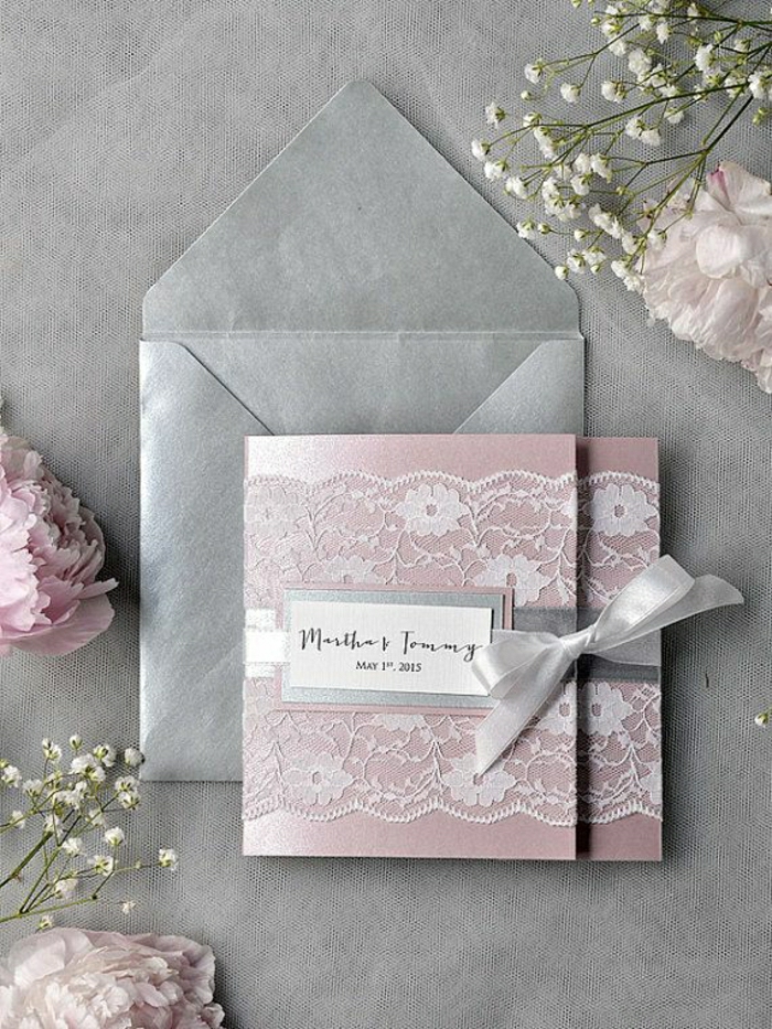 1-jolie-carte-d-invitation-grise-de-couleur-gris-et-rose-modele-carte-invitation