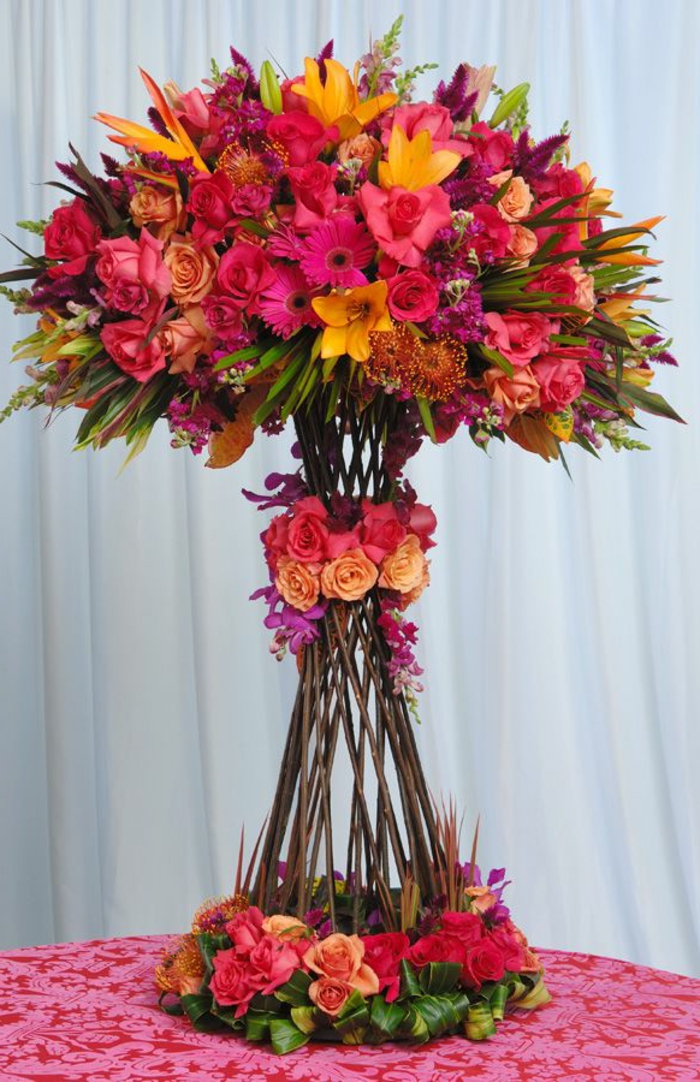 art-foral-moderne-arrangement-créatif-avec-des-fleurs