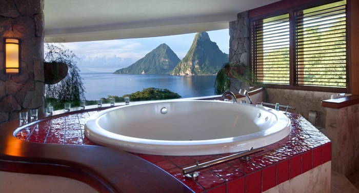 Jolis décors avec une baignoire ronde archzine.fr Créatif Jacuzzi Baignoires