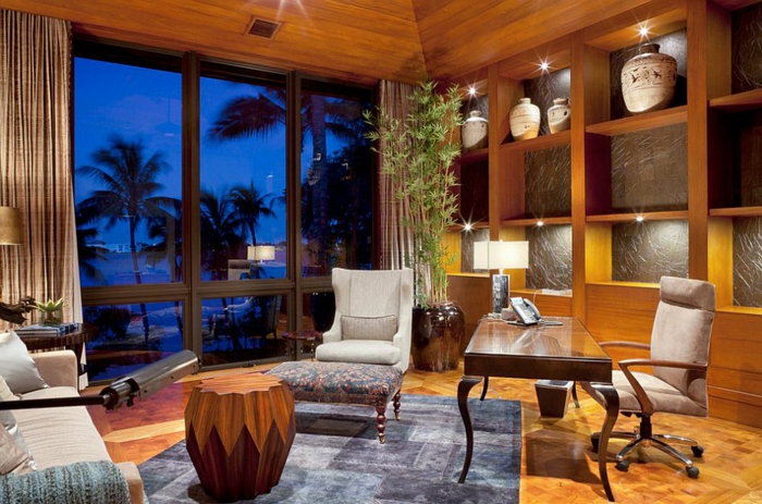 bureau-en-bois-massif-demeure-luxueuse-avec-une-vue-tropicale-aménagement-commode-en-bois