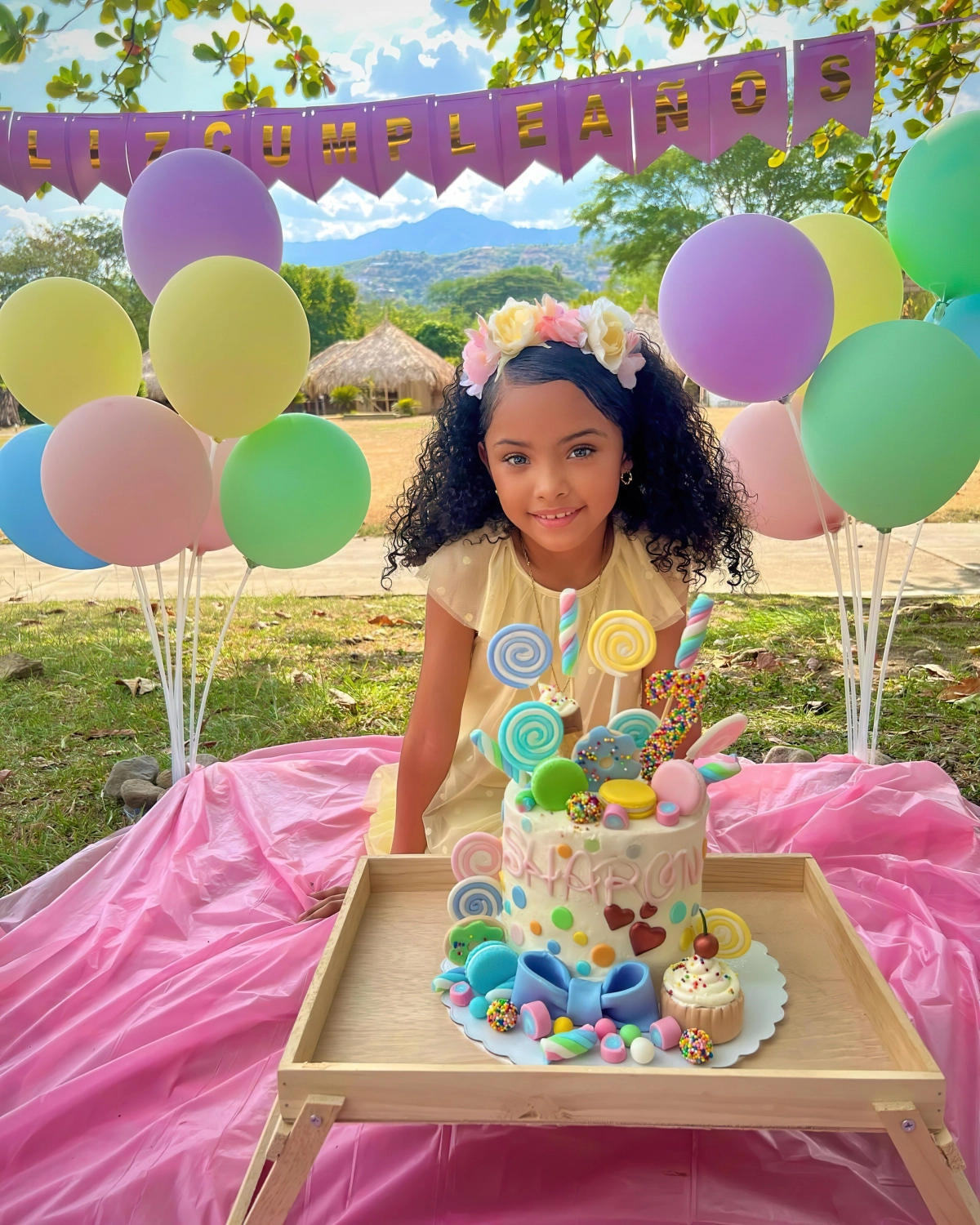 celebration anniversaire fille ballons gateau a decorations sucreries bonbons