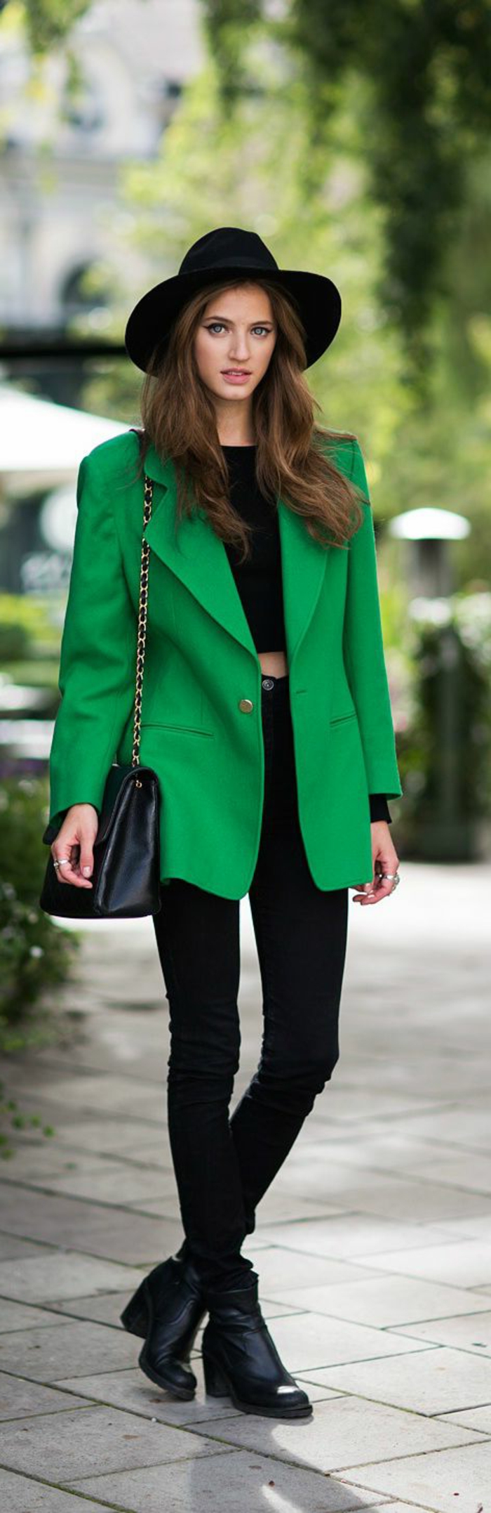 Образы с зеленым пиджаком