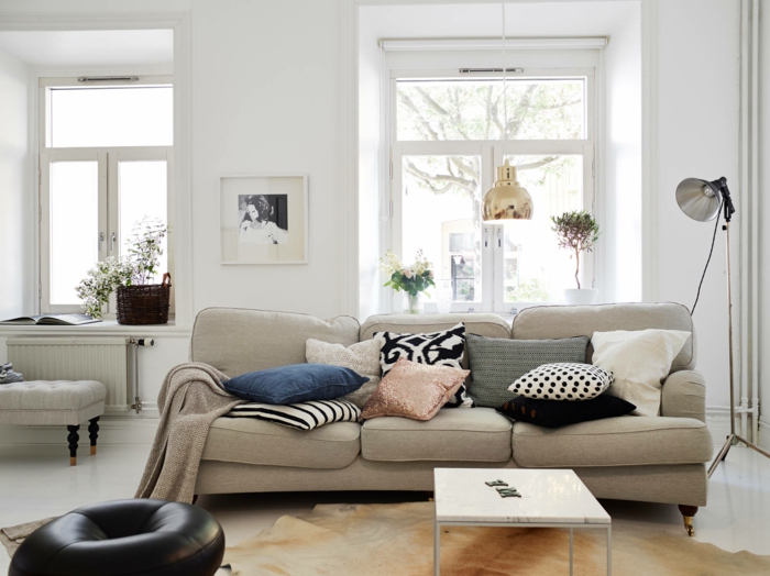 des-meubles-design-scandinave-tapis-scandinave-maison-scandinave-canapé-beige