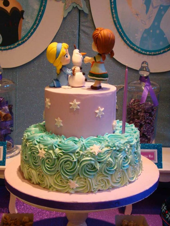 frozen-la-reine-des-neiges-gâteau-anniversaire-fille-image-de-gateau-elsa-et-anne-petits