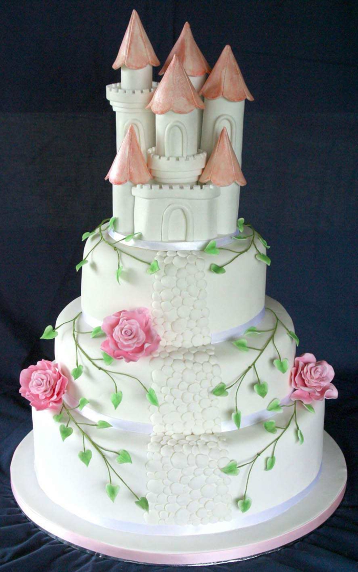 la-belle-au-bois-dormant-mariage-disney-gâteau-anniversaire-fille-chateau