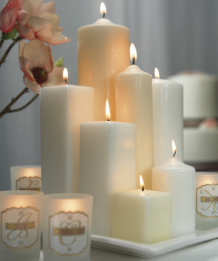 les-bougies-parfumees-idée-pour-la-décoration-de-votre-chambre-blanches-bougies
