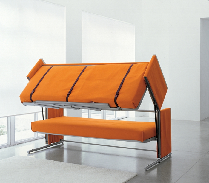 un-joli-canapé-convertible-orange-monsieur-meuble-astuce-rangement-chambre