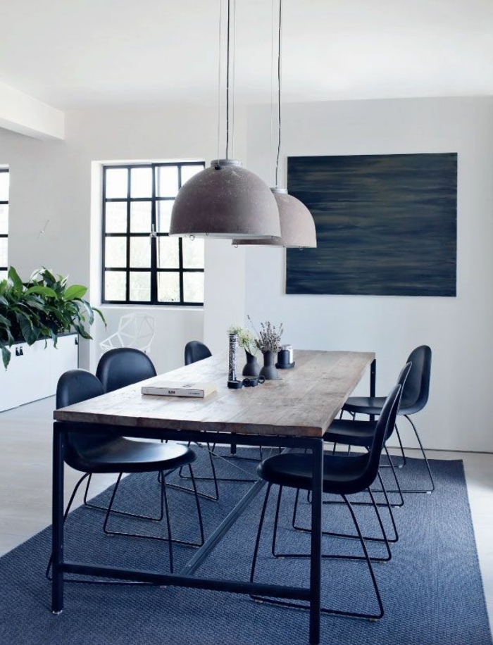 1-table-carrée-salle-à-manger-contemporaine-avec-tapis-gris-et-murs-blancs-lustres-modernes