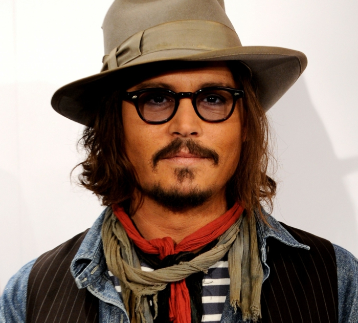 Idée-hipster-lunettes-look-hipster-original-johnny-depp