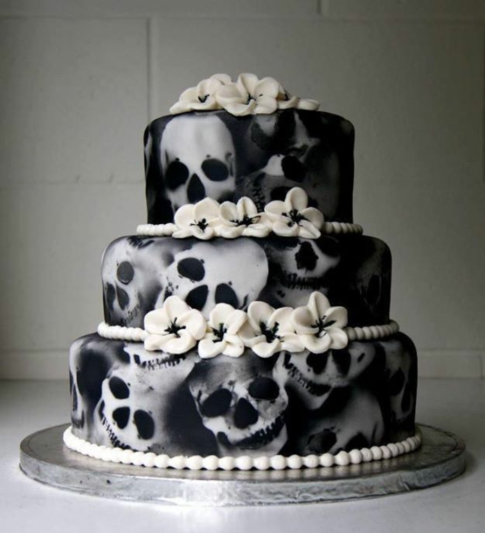 Idées-déco-citrouille-Halloween-décoration-gâtea-noir-et-blanc-squellet