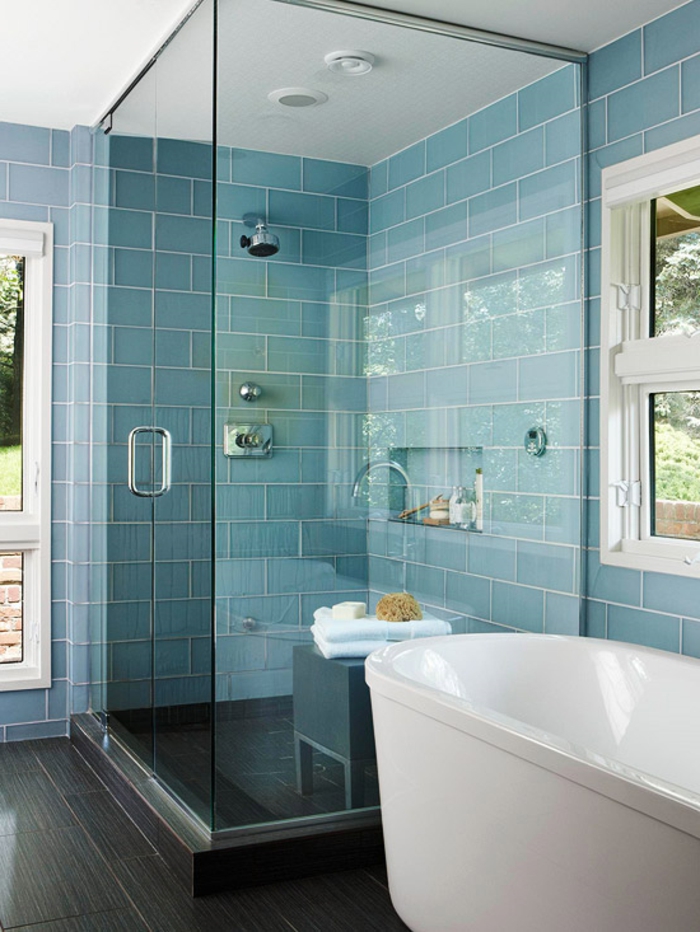 carrelage-sol-salle-de-bain-aménagement-luxueuse-bleu