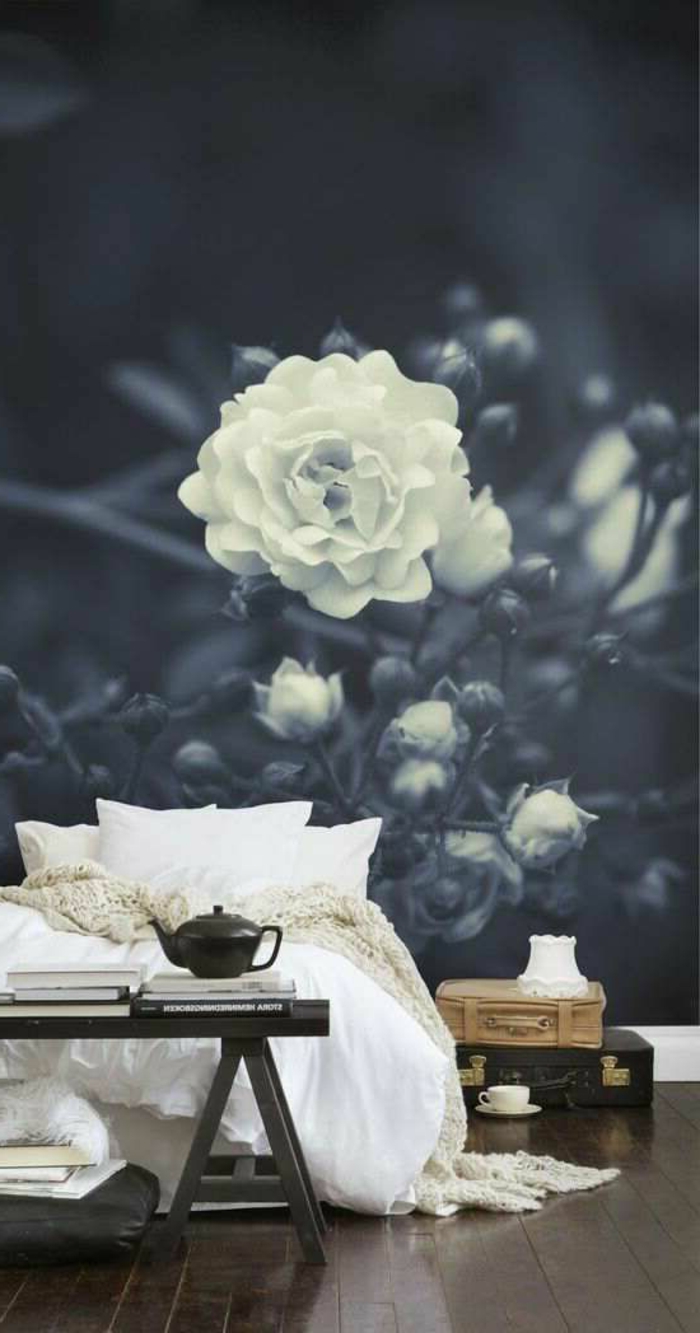 chambre-a-coucher-avec-idee-papier-peint-salon-avec-un-joli-fleur-blanche-pour-le-mur-dans-la-chambre-à-coucher
