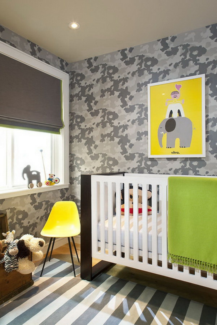 idée-chambre-bébé-decoration-originale-jouets-lit-bébé-vert