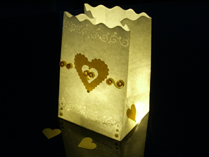 idées-mariage-originale-décoration-avec-bougies-idée-diy