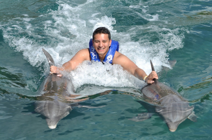 nager-avec-les-dauphins-en-france-europe-cadeau-original-idée-quoi-faire