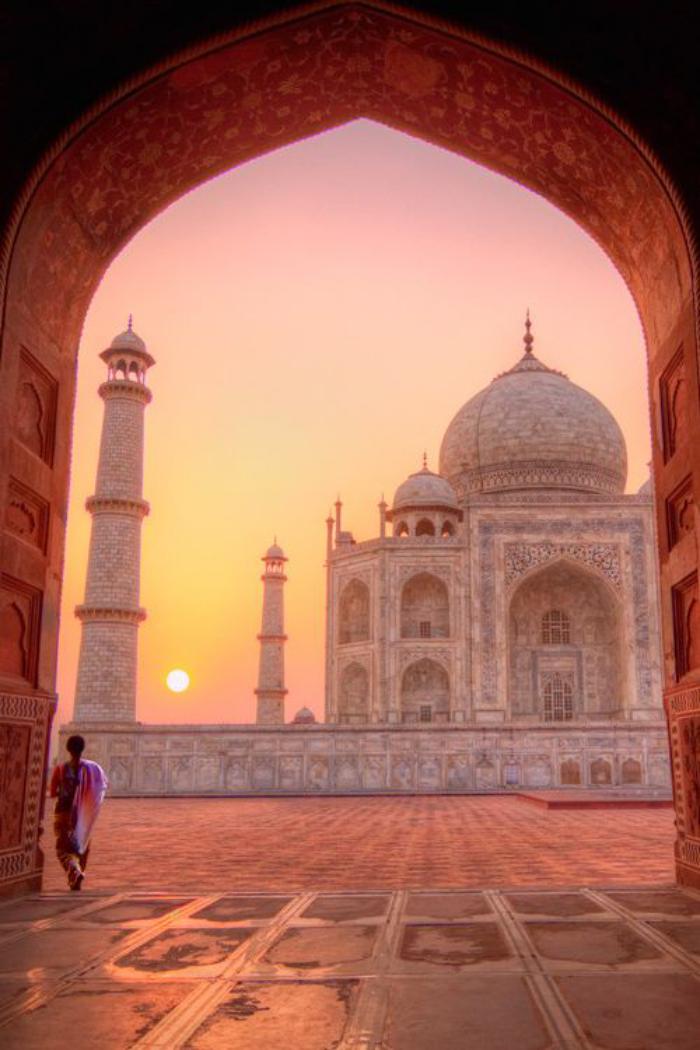 palais-indien-le-mausolée-temple-le-plus-romantique-du-monde