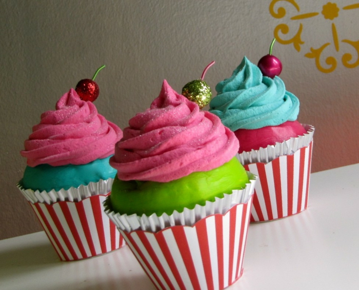 petit-gateau-cupcake-recette-déco-gateau-pop-couleurs