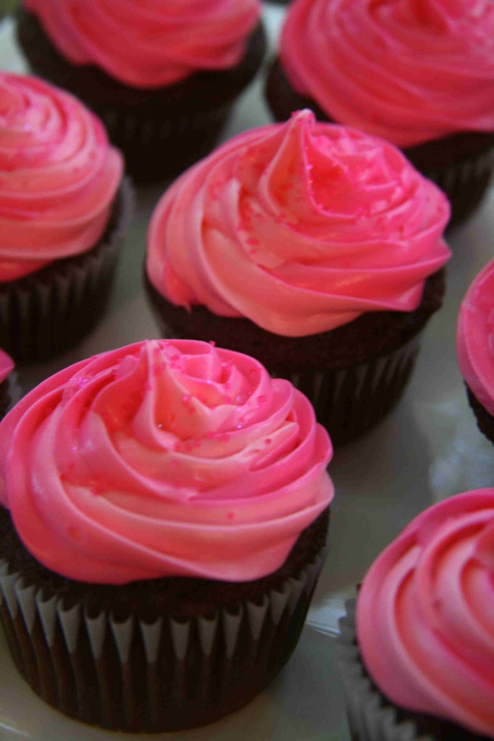petit-gateau-cupcake-recette-déco-gateau-rose-délicieuse