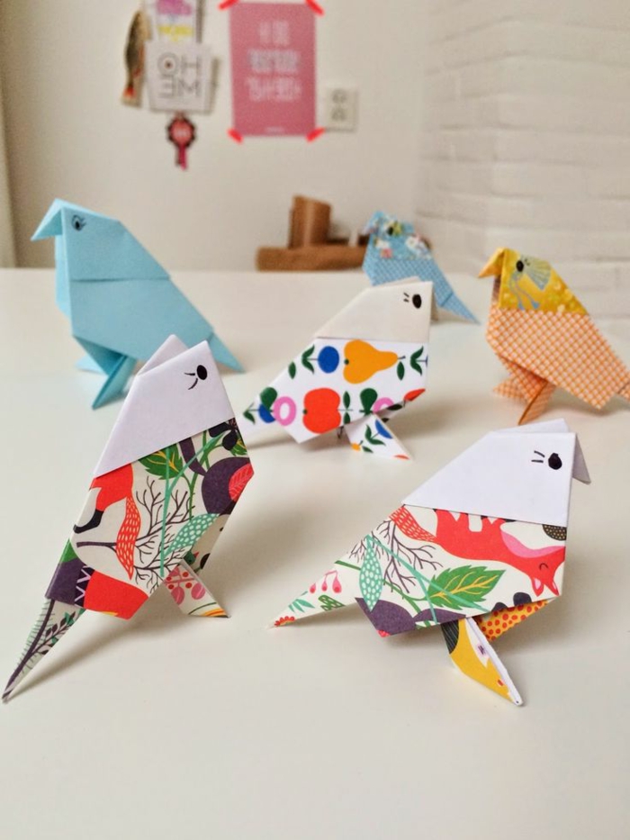 1-pliage-origami-facile-origami-oiseau-coloré-comment-creer-les-meilleures-formes-en-papier