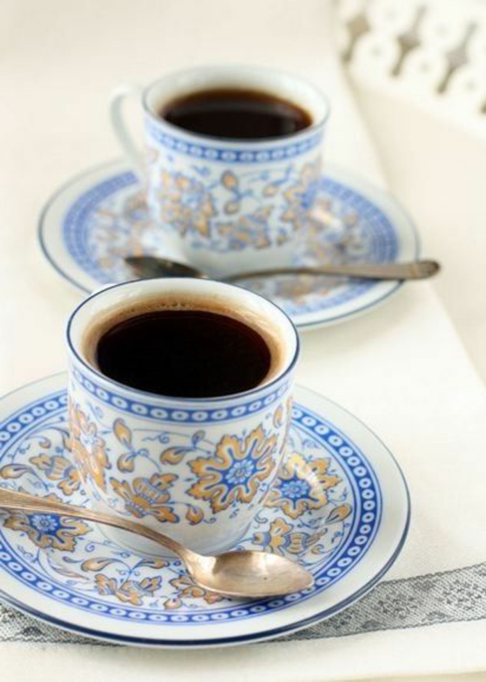 1-tasse-à-café-nespresso-service-a-cafe-avec-tasse-à-café-nespresso-decoration-bleu-chaby-chic
