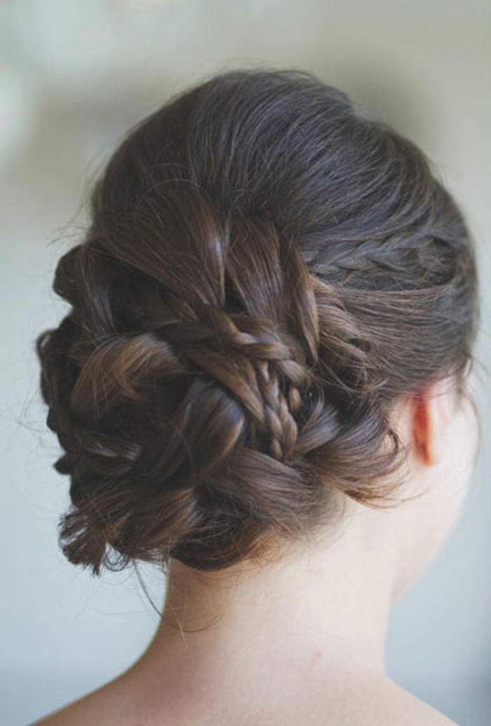 Le chignon tressé - 35 idées qui vont vous charmer 