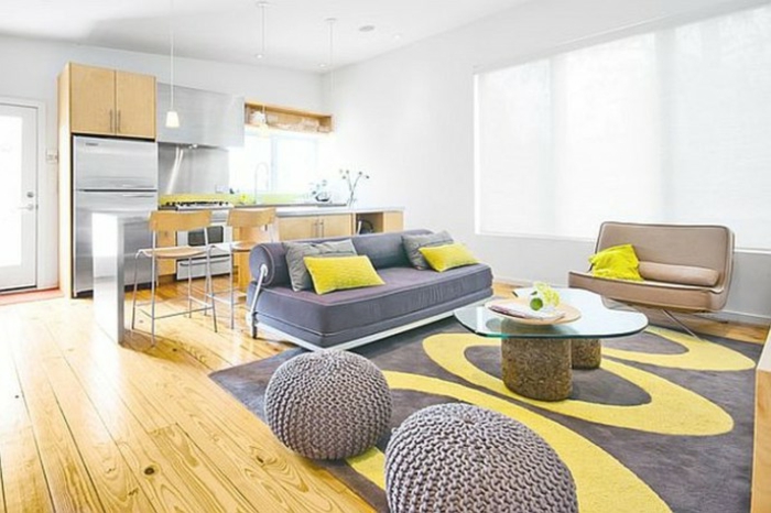Le-tapis-colore-bon-pour-la-salle-de-séjour-lux-gris-et-jaune