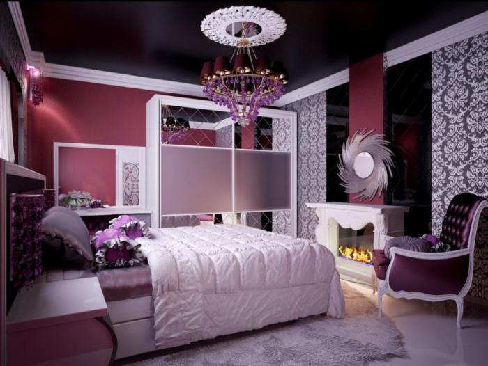 chambre-violette-contemporaine-jolie-petite-cheminée
