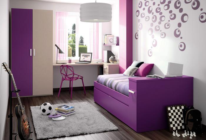 chambre-violette-intérieur-en-gamme-pourpre-chambre-ado