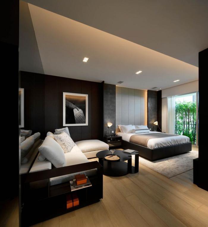 chambre-à-coucher-moderne-et-spacieuse-avec-grand-sofa