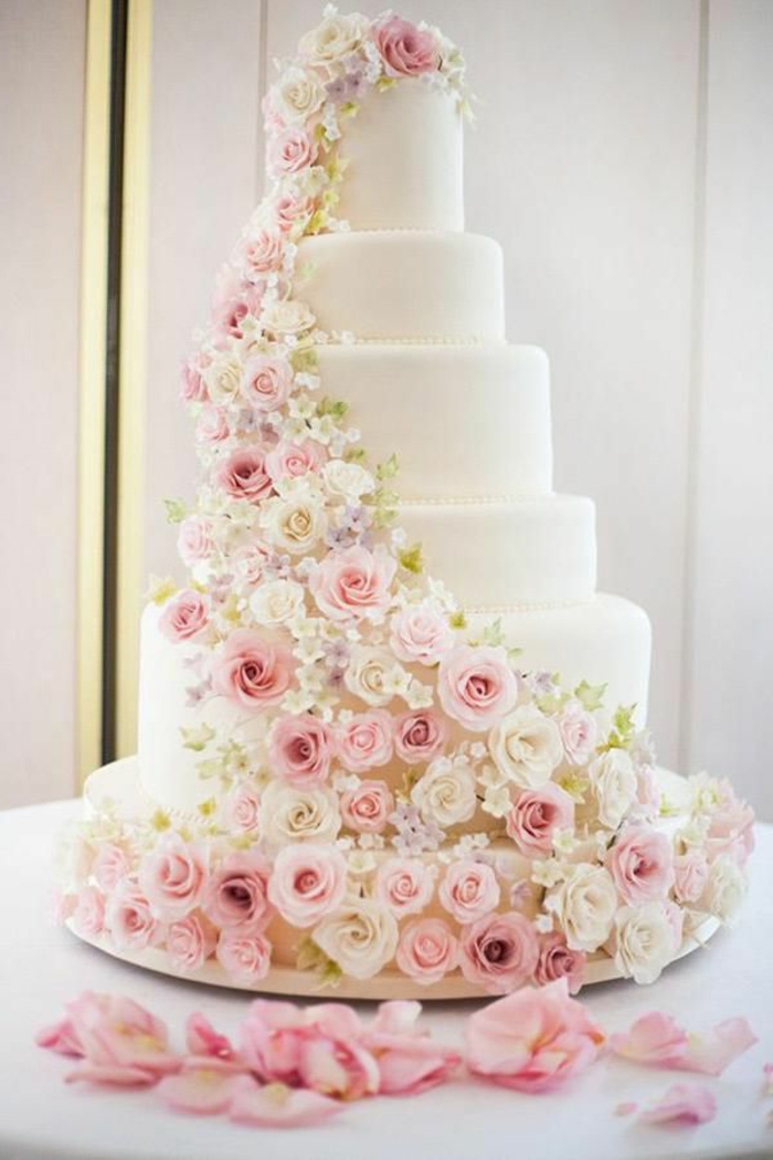 joli-gâteau-de-mariage-a-faire-vous-memes-joli-wedding-cake-avec-decoration