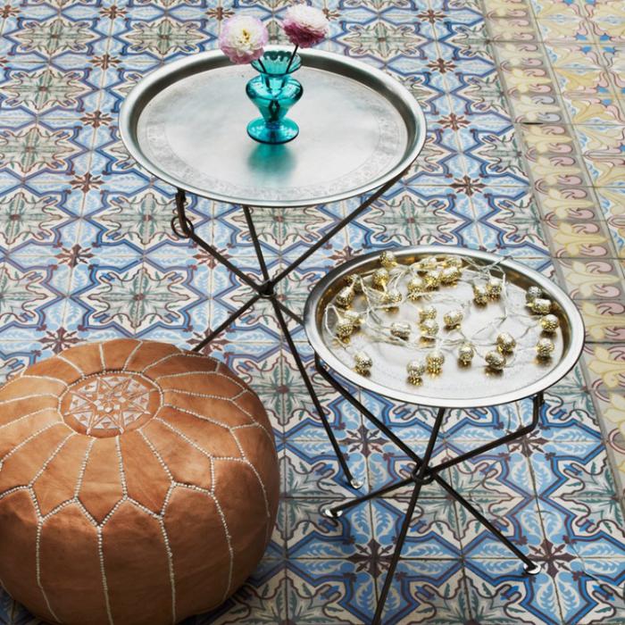 plateau-marocain-tables-plateaux-marocains-et-pouf-marocain