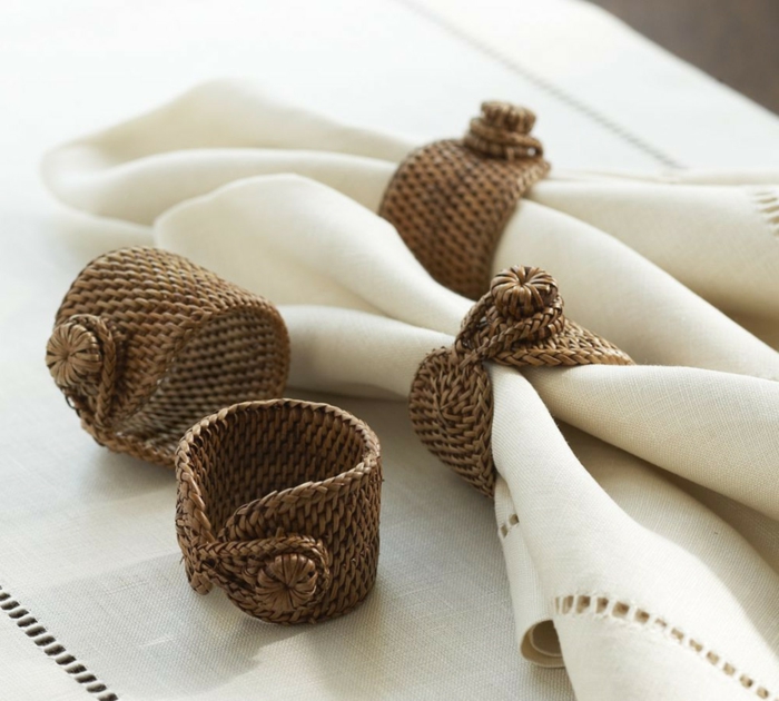 ronds-de-serviette-pas-cher-decoration-de-noel-pour-la-table-serviette-blanche-en-tissu