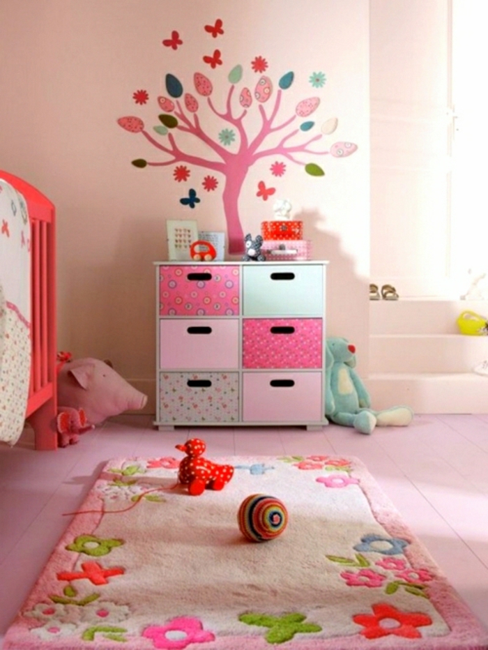 tapis-de-salon-tapis-design-coloré-déco-intérieur-idée-rose