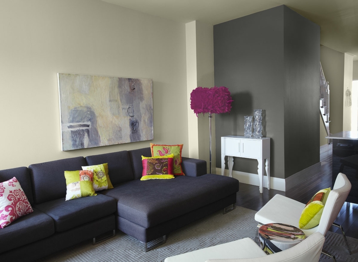 une-idée-peinture-salon-salle-à-manger-amenagement-salon-gris-et-violet