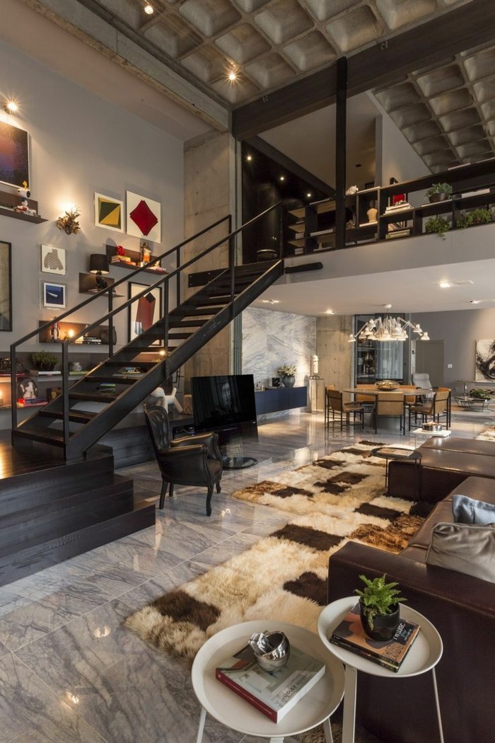 0-joli-interieur-de-style-industriel-loft-et-associé-salon-style-industriel-tapis-beige-marron-escalier