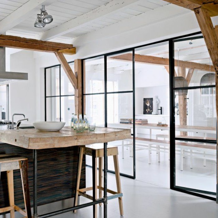 1-jolie-variante-pour-une-porte-de-placard-coulissante-en-verre-et-fer-dans-la-cuisine-moderne