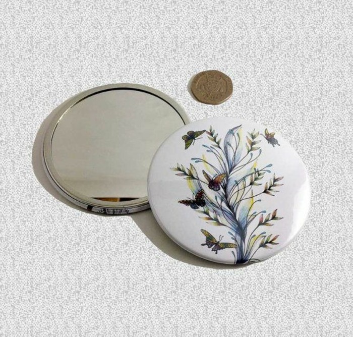 1-miroir-de-poche-personnalisé-cadeau-de-noel-original-rond-pour-un-joli-accessoire