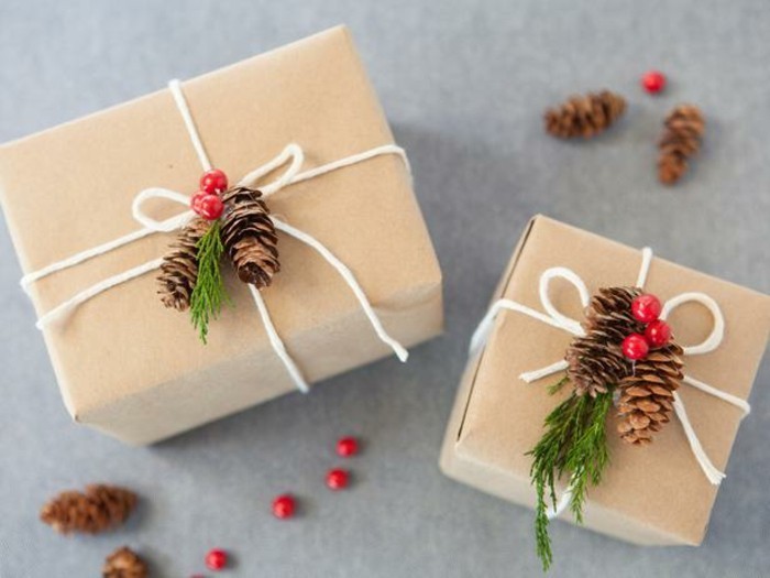 Le-papier-cadeau-personnalisé-idée-embalage-noel-papier-cadeau-noel
