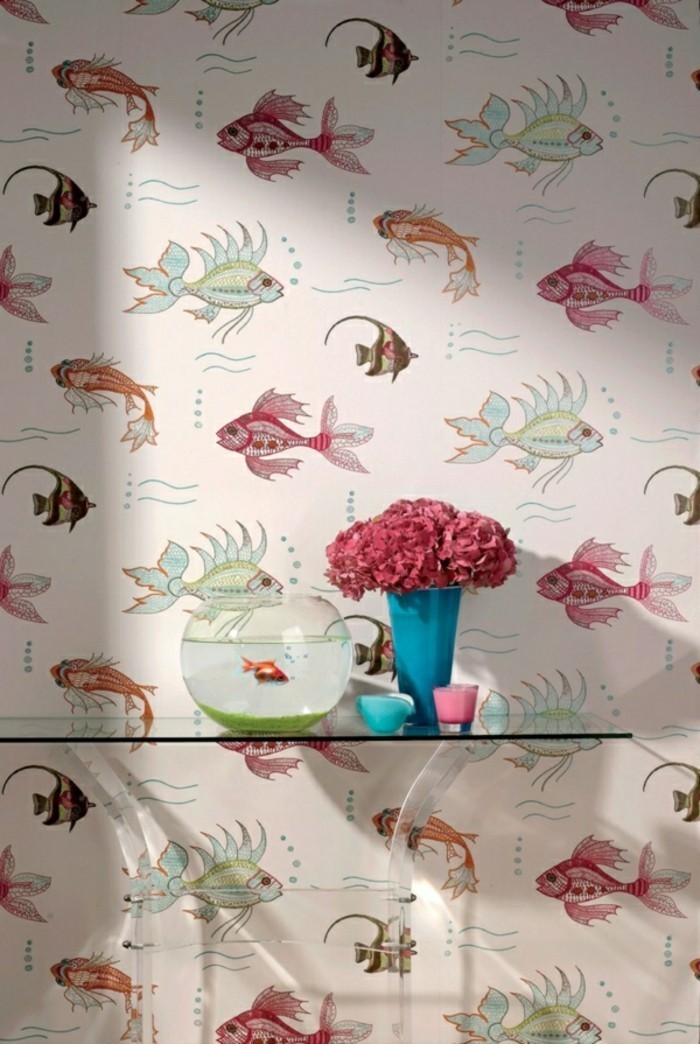 Papier-peint-de-salle-de-bain-design-vintage-aménagement-poissons-cool-idée