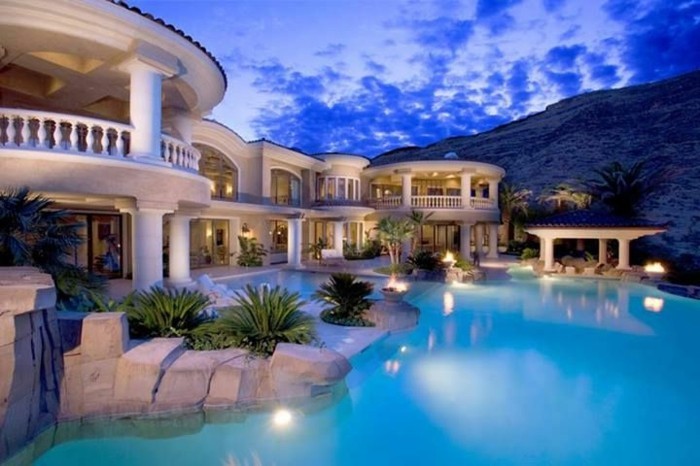 beauté-architecturale-les-plus-belles-villas-du-monde-avec-piscine