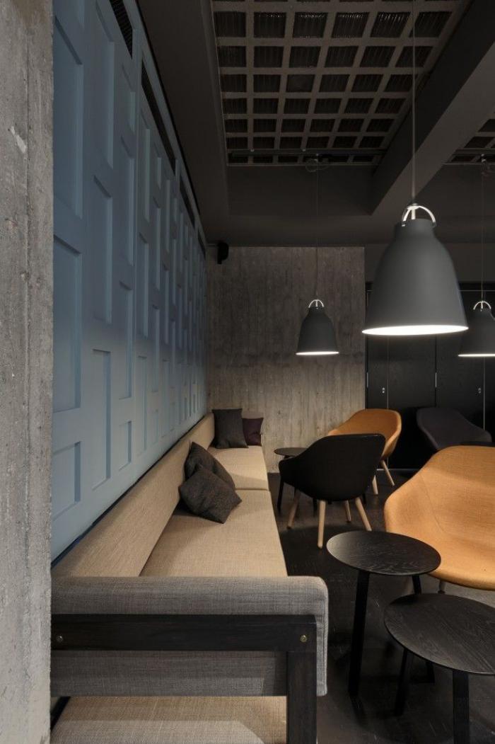 canapé-beige-grand-sofa-intérieur-unique-contemporain
