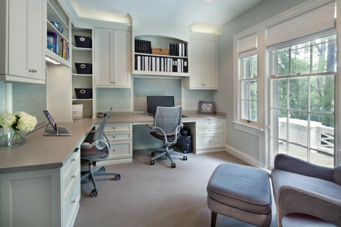 bureau-étagère-chambre-grise-belle-vue-terrasse-bureau-étagère-cool-idee-interieur-design