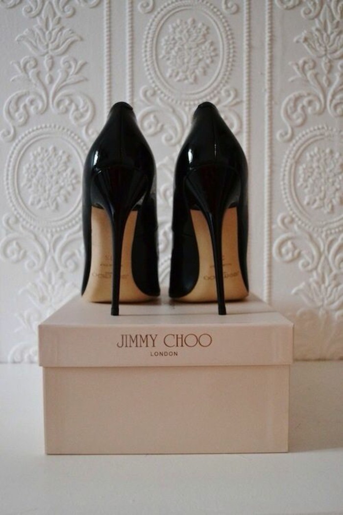 cool-chaussures-à-talon-noir-haut-talon-escarpins-confortables-jimmy-choo